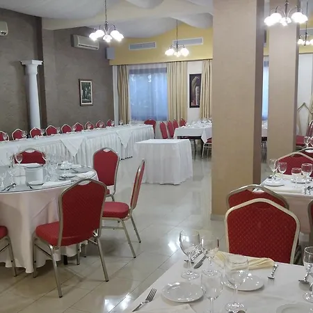 Hotel Crown